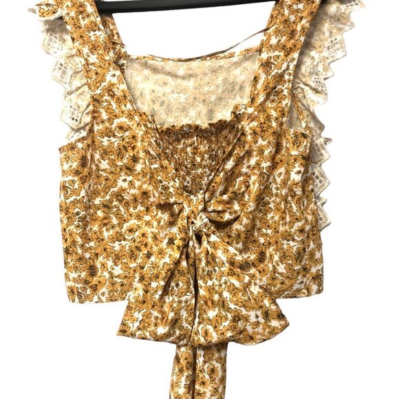 NWOT Floral Cropped Top Ruffle Detail Smocked Back with Tie Size S New - Picture 2 of 5
